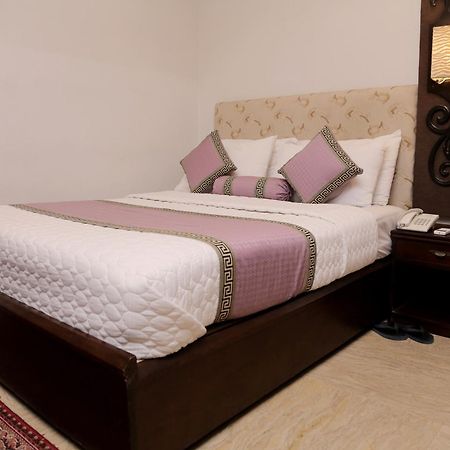 Shelton Hotel Lahore Ngoại thất bức ảnh