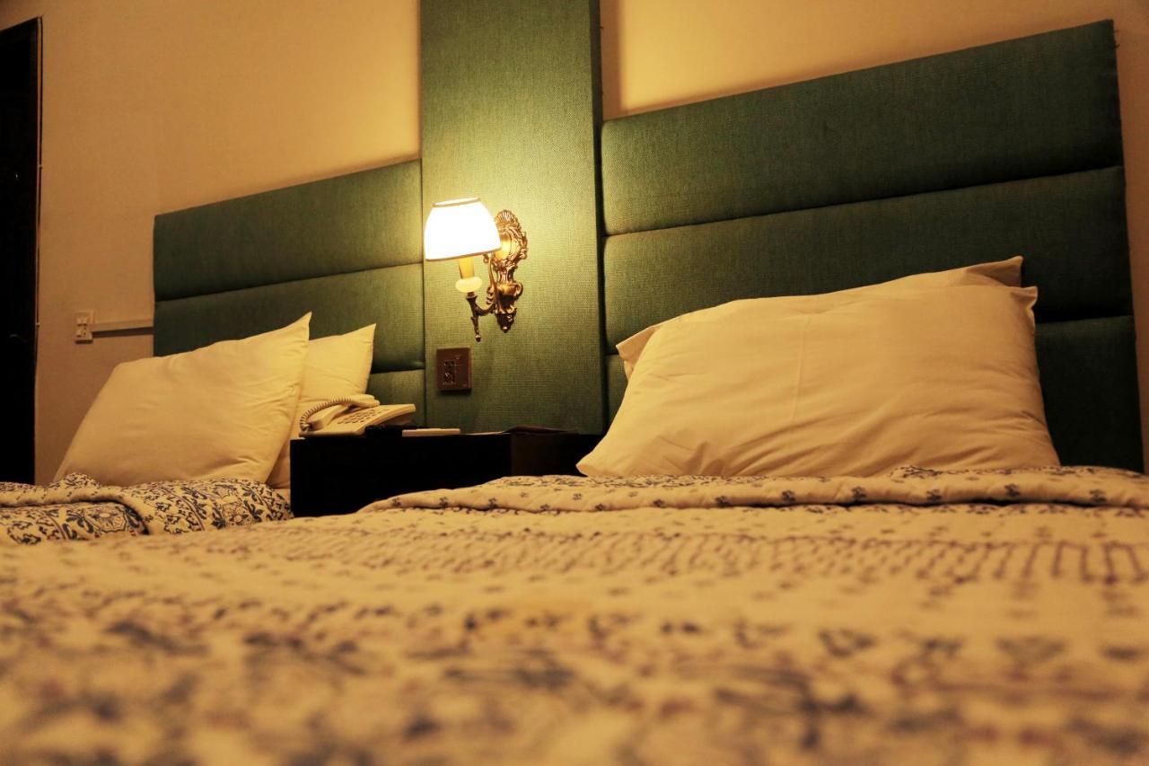 Shelton Hotel Lahore Ngoại thất bức ảnh